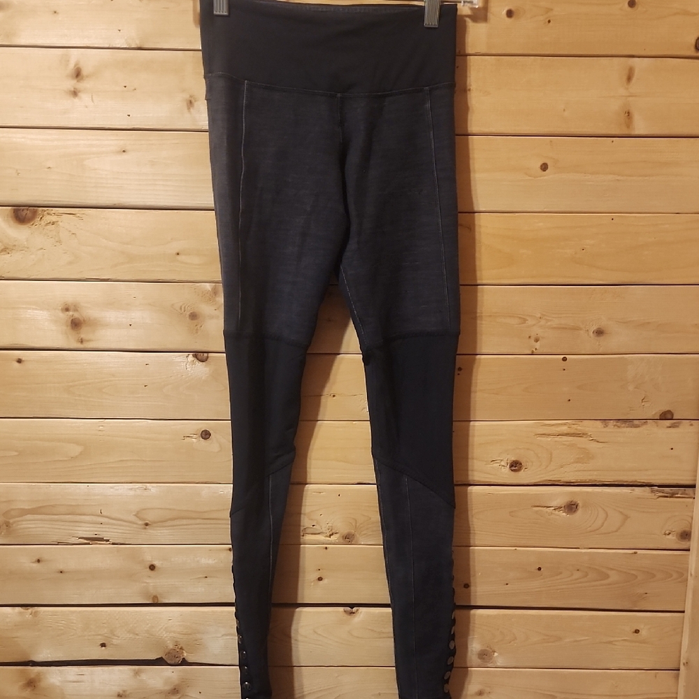 Womens Lululemon Cross Town Leggings Size 2